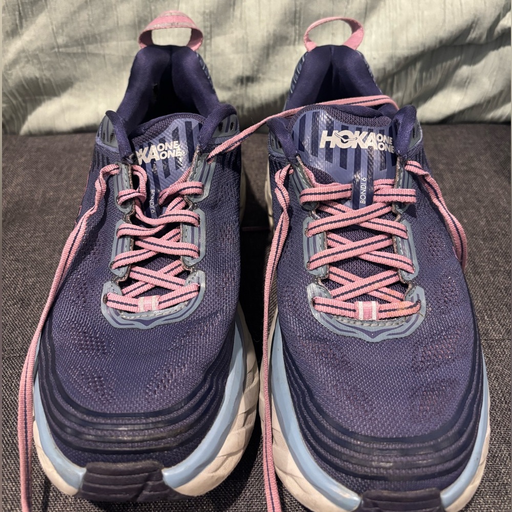 HOKA One One Bondi 6